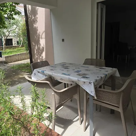 Sokolovic Appartamento Krk Town