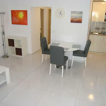 Sokolovic Daire Krk Town